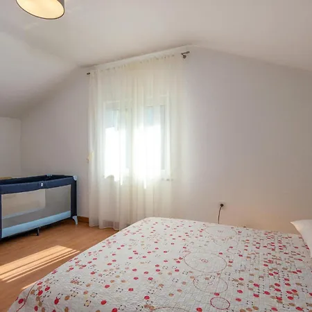 Gorgeous In With Wifi Holiday home